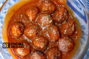 Albóndigas en salsa